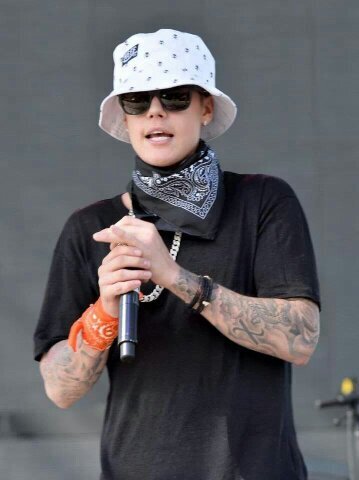 @justinbieber love u
