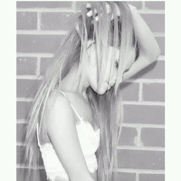 lisbethcamilo's profile picture. La vida me enceñado que siempre hay que buscarle el lado bueno a las cosas y recuelda todo pasa por algo