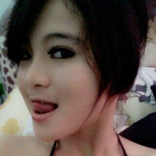 hanya seorang wanita yang penuh impian :) juga terima jasa nambahin followers