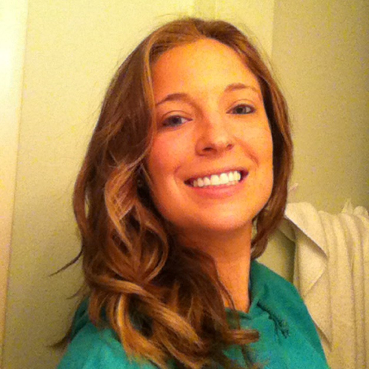 EmDoyle6's profile picture. 