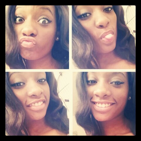 We SHARIN this sht too. So Follow US & WE'LL follow back #WeAllWeGot #EshaaAndNault #(12/03/2011-4L)