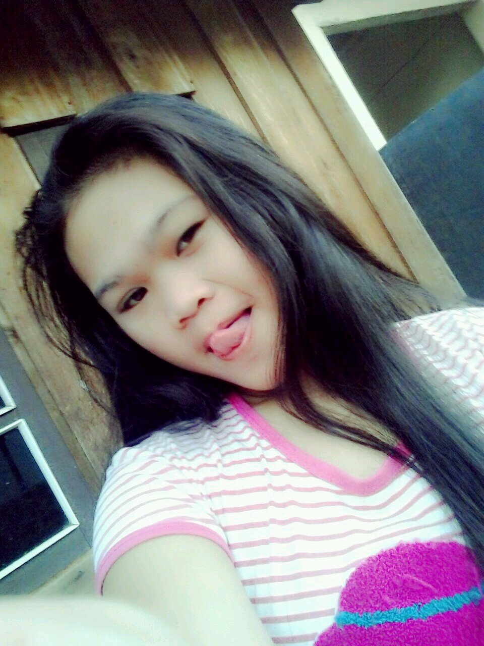 ResaResasari's profile picture. 