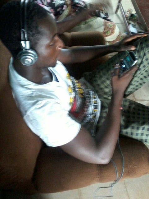 tbarz_official's profile picture. 