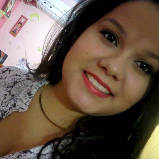 Traz um sorriso pra vida e mais nada,