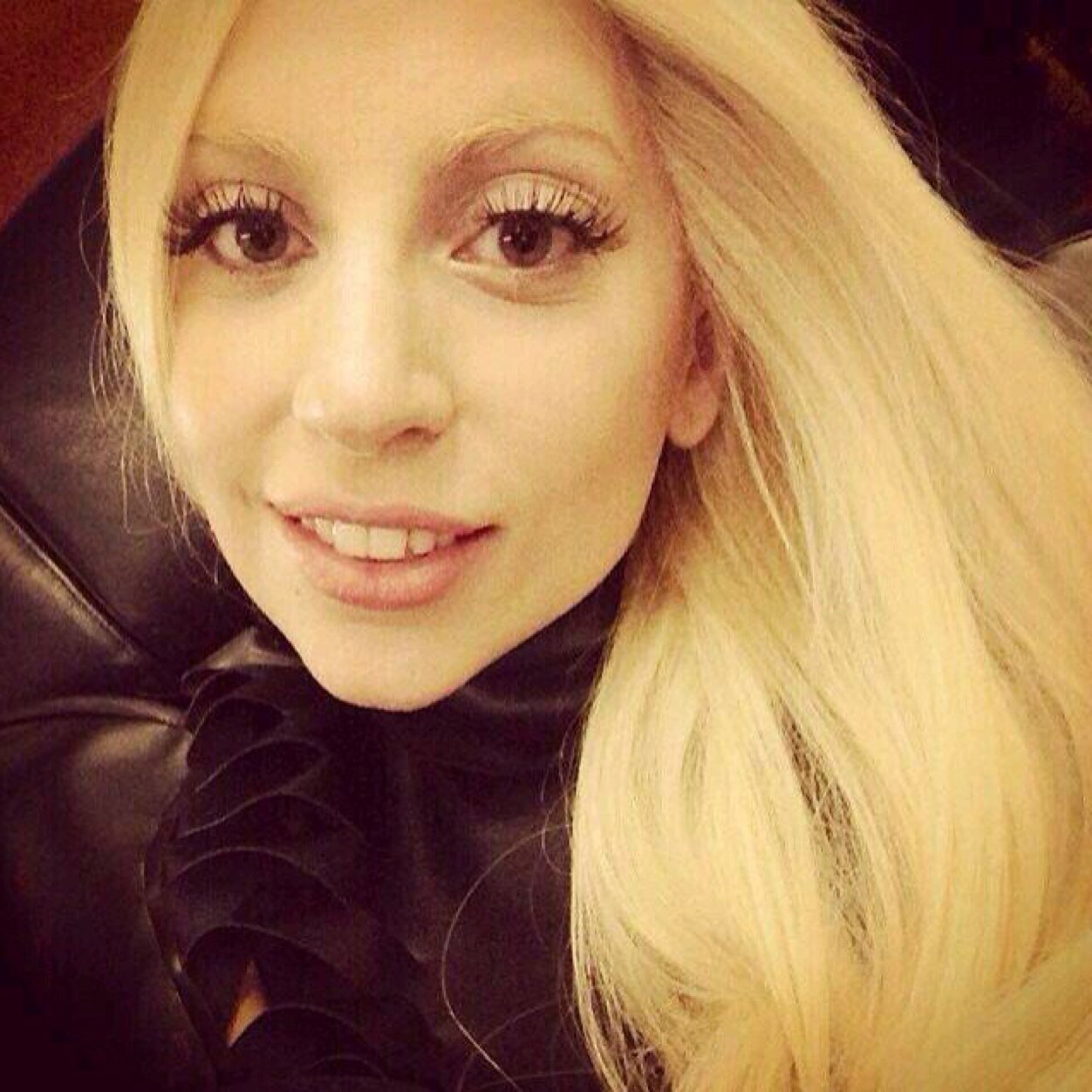 GAGA FOLLOWS BITCH❤️
