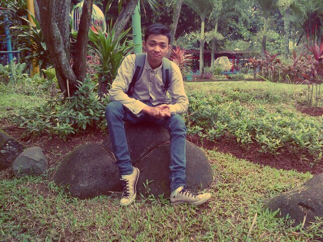 Faizal_Habibi | TK AL-Maghfiroh Jakarta | SDN 02 Tegal | SMPN 04 Adiwerna Tegal | SMAN 05 Tegal | BSI Kali malang Prodi D3,Manajemen Informatika |#AlwaysPositiv
