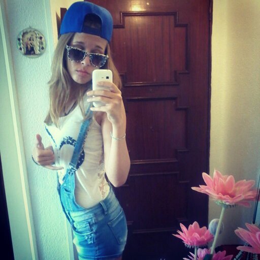 XulaCelia's profile picture. 