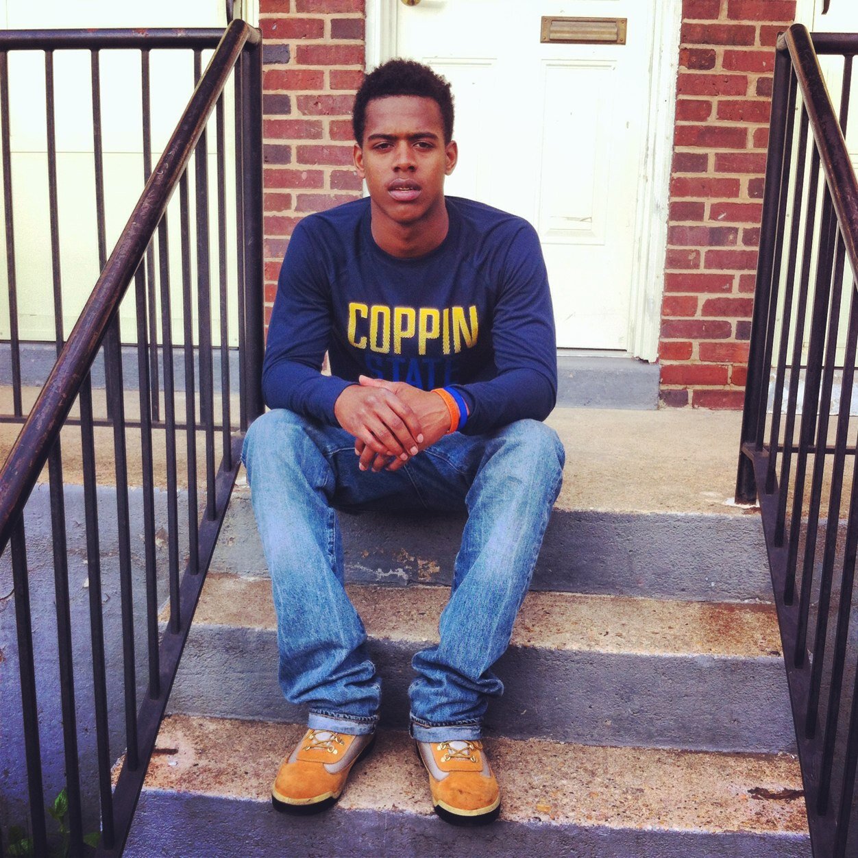 DontBeMadAtMeee's profile picture. family & friends that's all that matters