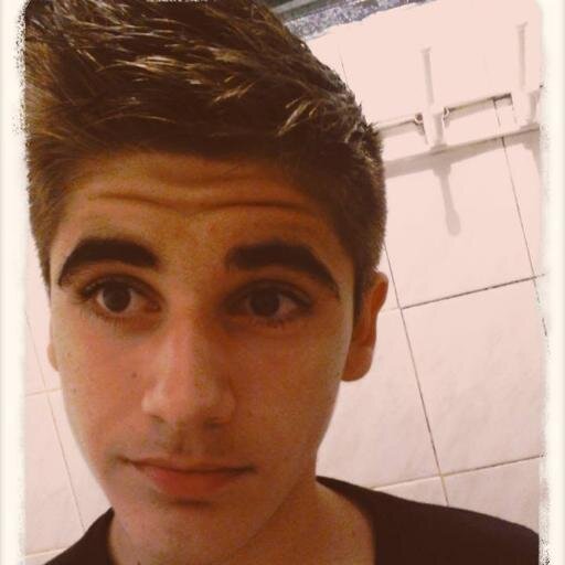 Juaniis14's profile picture. Humano , amante de los gigantes y del Rubius :v