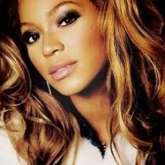 BeyoncK134's profile picture. Beyoncé nasceu em Houston, maior cidade do estado do Texas. Seu pai é Mathew Knowles, um executivo musical e empresário, sua mãe é Tina Knowles, uma figurinista