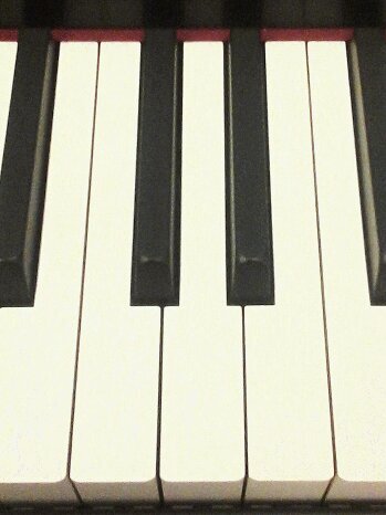 kalbr88's profile picture. Follower of God, husband, father, musician, software developer