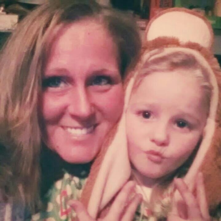 sexymamaamelia4's profile picture. 