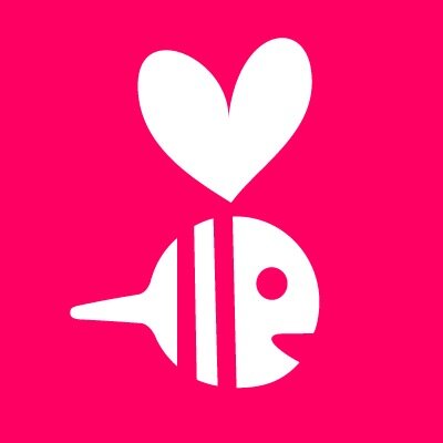 bee things creates paper goods, apparel, and other handmade things