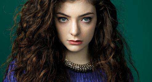 a roleplayer of Ella Maria Lani Yelich-O'Connor. known as Lorde ♕ an amity of @divergentclsed