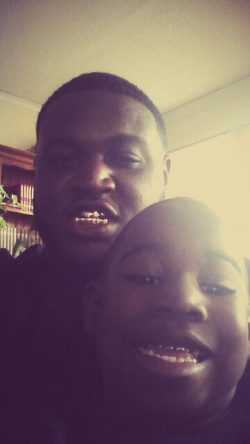 #TeamCBE #Team7Line #MoneyTeam #TeamGotHoes Jus a kick back nigga after sum bread