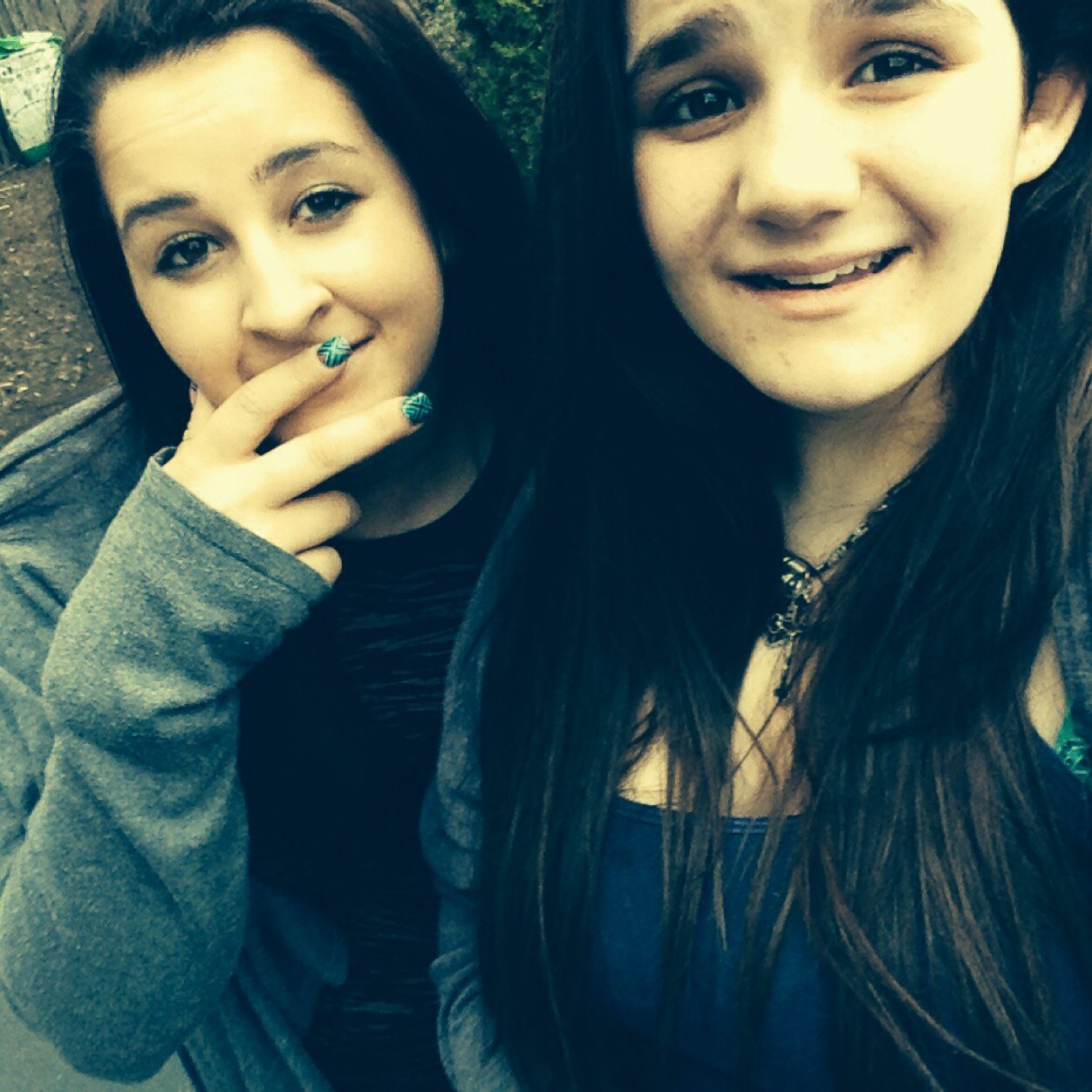 Zoconte_xo's profile picture. ☾to the moon and back☽ Sister of @SkyeConte follow her