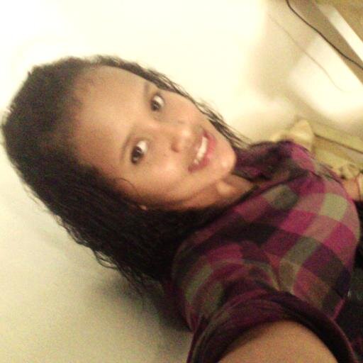 happy happy......live  is  just one.... kisses muaaaaa :*