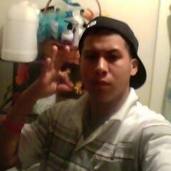 i love soccer follow me ill follow back