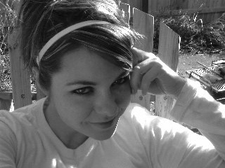 chaniodell's profile picture. 