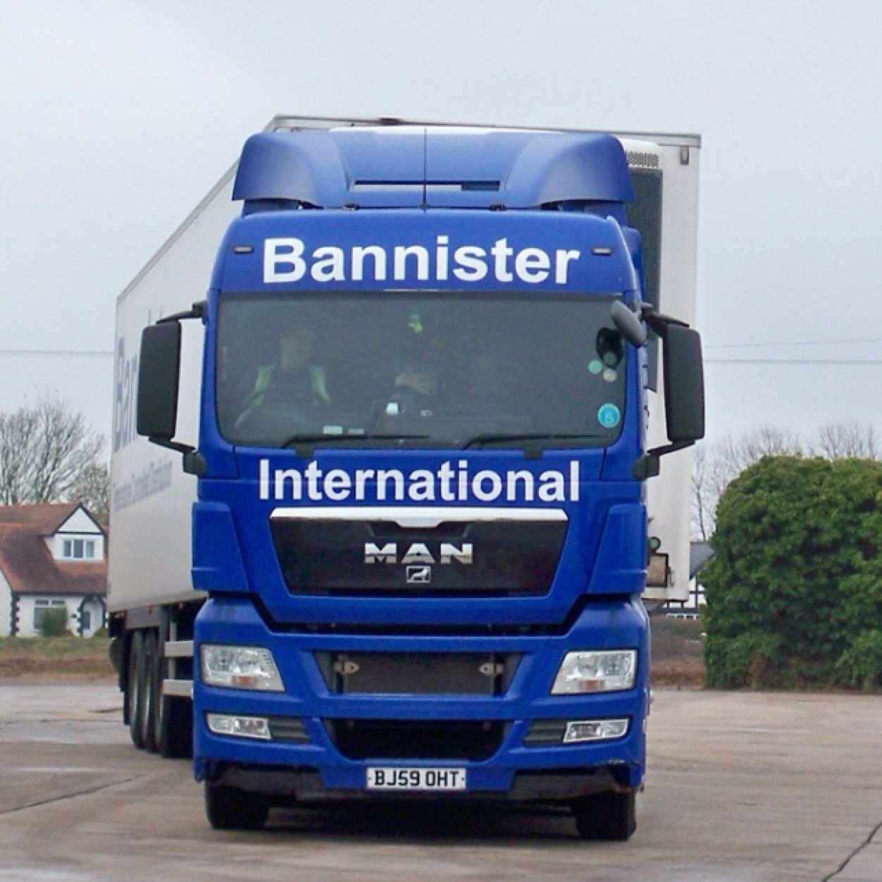 Stobart_DriverH's profile picture. based in the uk but work all over europe. i like my coffee with 2 sugars. remember that.