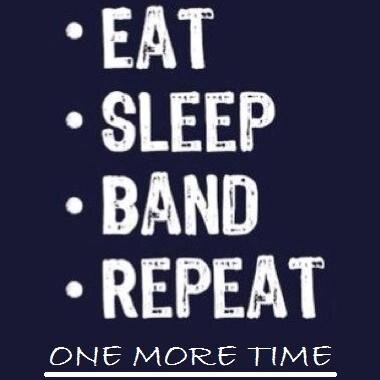 Multi-instrumentalist |
Just your not-so-average band geek. Here to say all the stuff everyone is thinking. | http://t.co/zDYeCJOdsA
#EclecticEpileptic 
#Rad