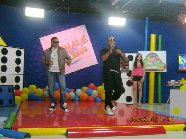 VyR_Factor5's profile picture. Victor & Ray - Duo Reggaetonero, Versatiles y amantes a la buena musica. Booking: +584128418964/Yankee_202@hotmail.com