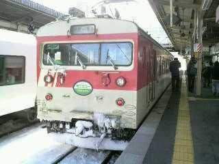 鉄道と旅を愛する者です(´▽`)ノのんびりした気まぐれ者なので、気長にお相手して頂けたら幸いですσ(^◇^;) 最近は、美味しいラーメンを求めウロウロしてますε=ε=(ﾉ≧∇≦)ﾉ
新鮮な、お鮨の情報も、お待ちしております(^○^)／