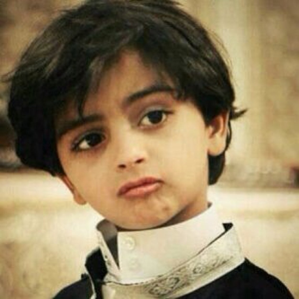 (ماغيره بقلبي ولو صار ما صار)