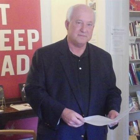 Public Speaker | Author | Coach | Expert in 9 Forms of Communication
Helping leaders and professionals connect beyond words