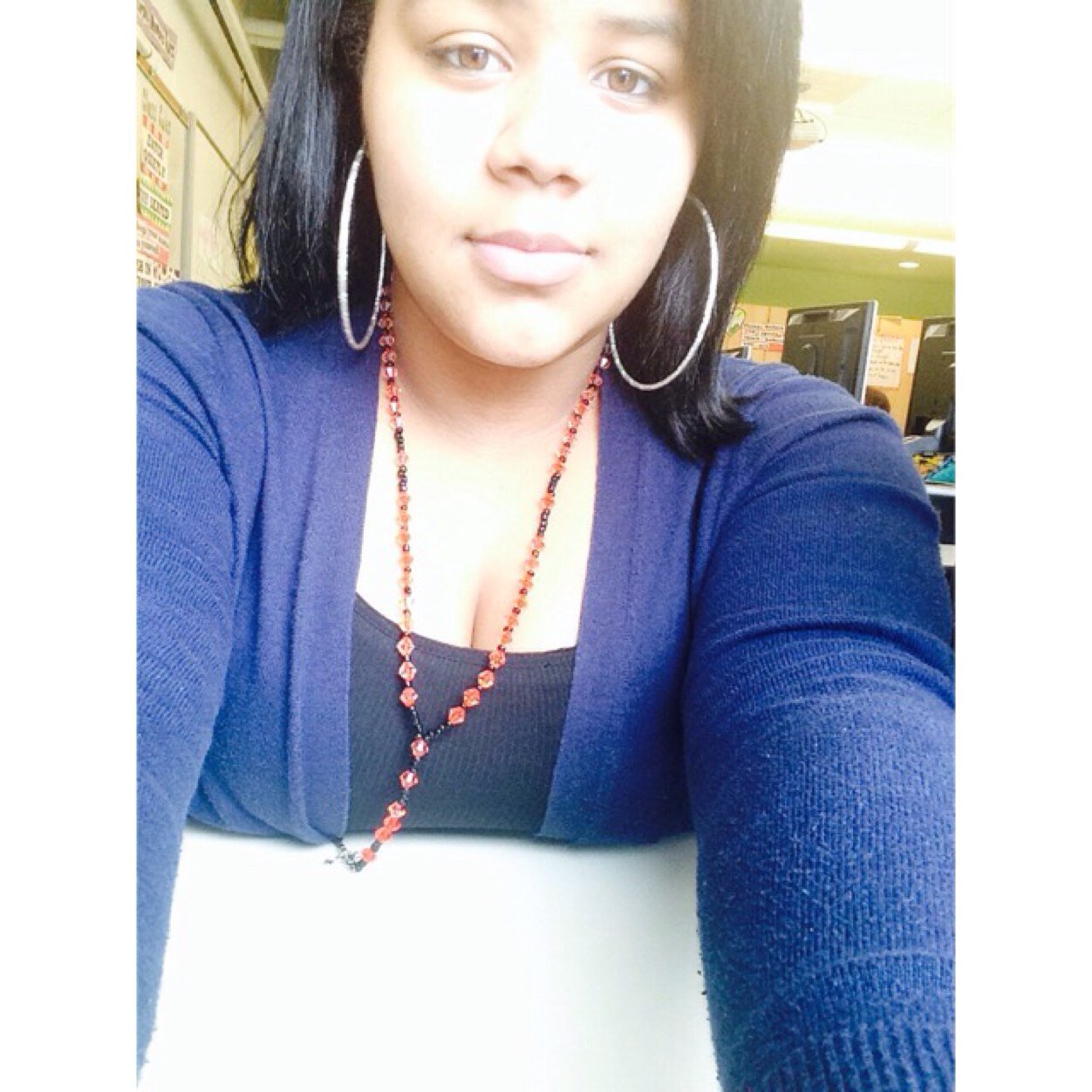 I'm dominican 100% & Love to chill with my friends  I Need Followers. Single