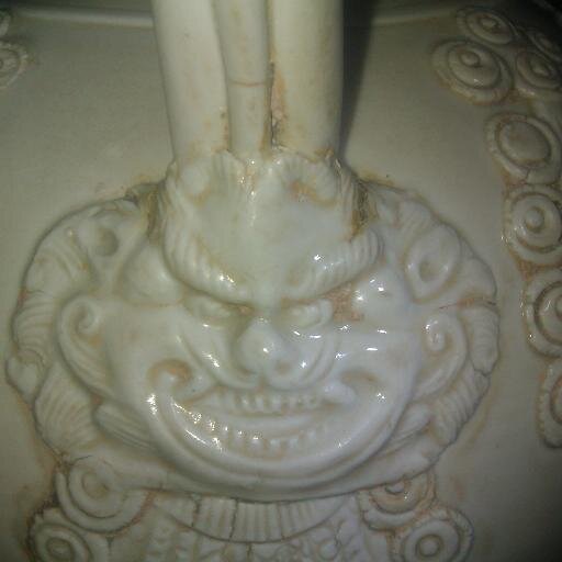 ty31842's profile picture. 轻财足以聚人，律己足以服人；
量宽足以得人，身先足以率人！