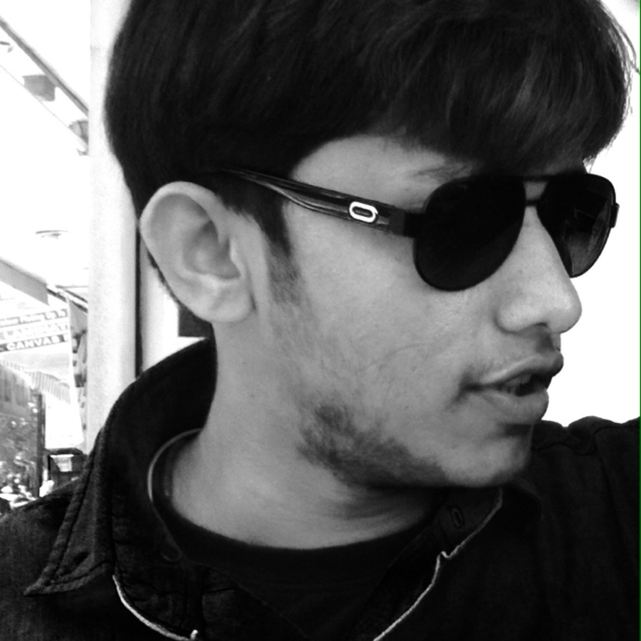 Yogeshbk18's profile picture. 01/06/1992