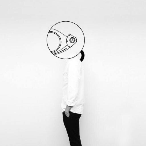 Visual Designer & musician. Former designer at Levi’s and Fitbit. Currently at Everlane.
