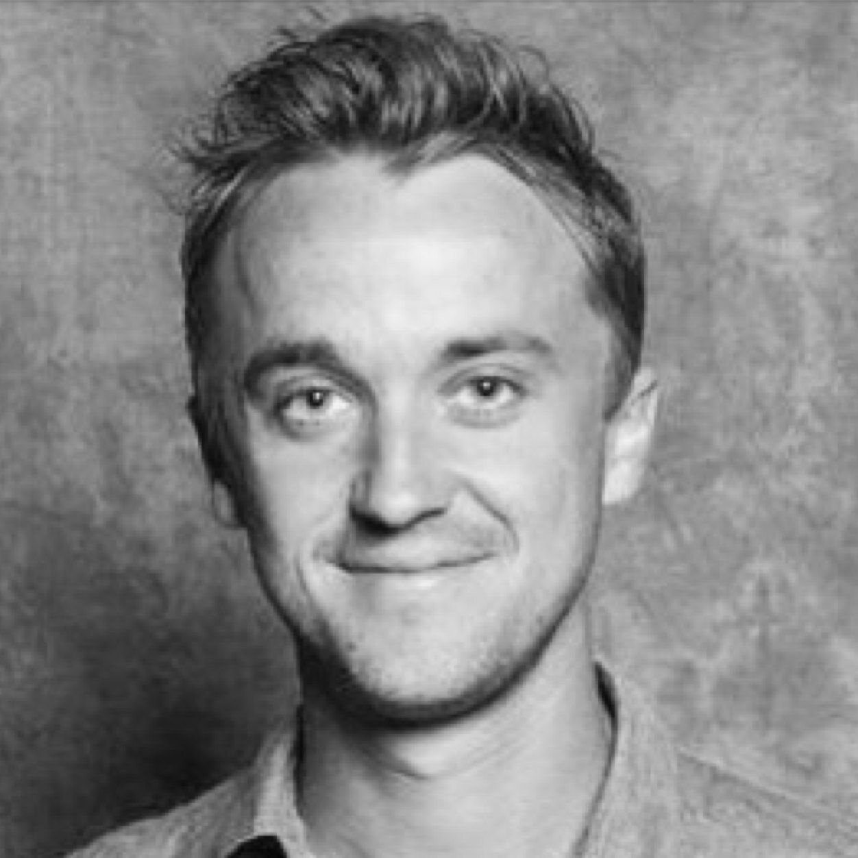 Official No. 1 support and promotion for Tom Felton ❤ Hosted by the team of @TomFeltonEU, loved by @TomFelton ❤
