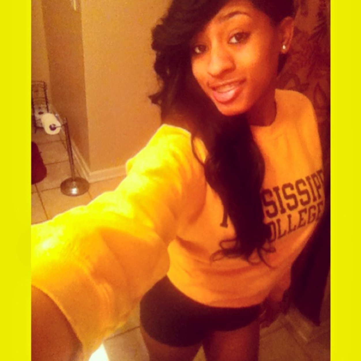 bosss__ladyy_de's profile picture. Im a boss with class A lady with a mind and A child of a King