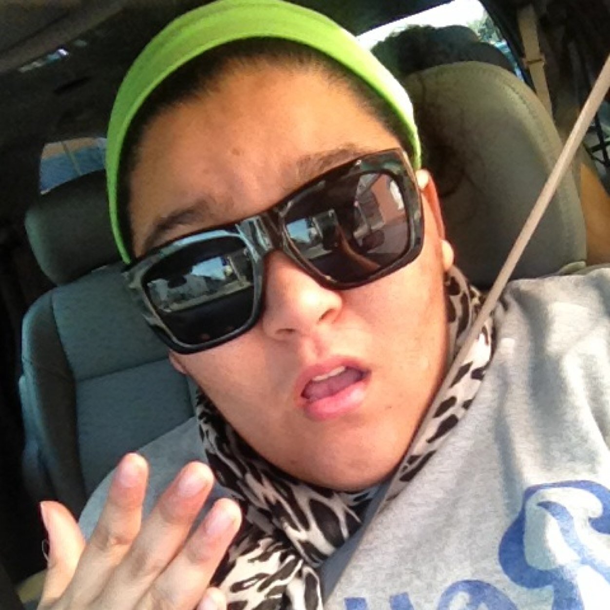 I am who i am so dont judge me. Im a amazing girl so follow me plzzz