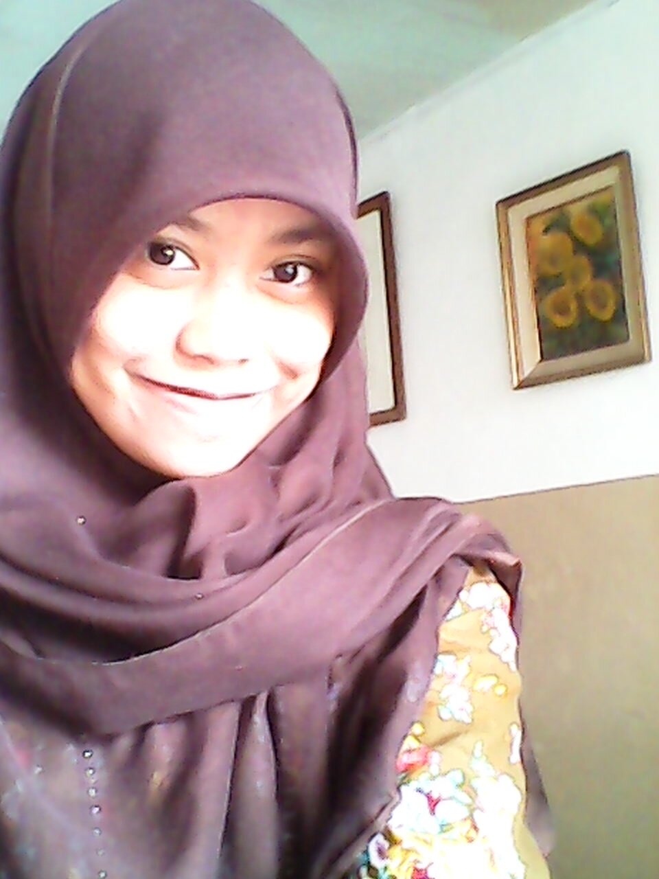 Allah swt♥|family|~follow•|follback?|mention!!|nounfoll|♥|love persahabatan 9f |♥DFaWS♥|IG: dellasriwahyuni6 ♥|@9FSembilanenam_|pin:2b93ee0c
