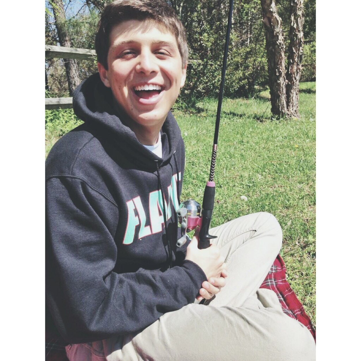 livelaughlayne's profile picture. I like people who like me