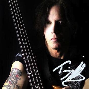 Official Tim Miller Twitter page.  Professional bass guitarist.  Staff instructor at ESP Musical Academy.  Available for recording and touring.