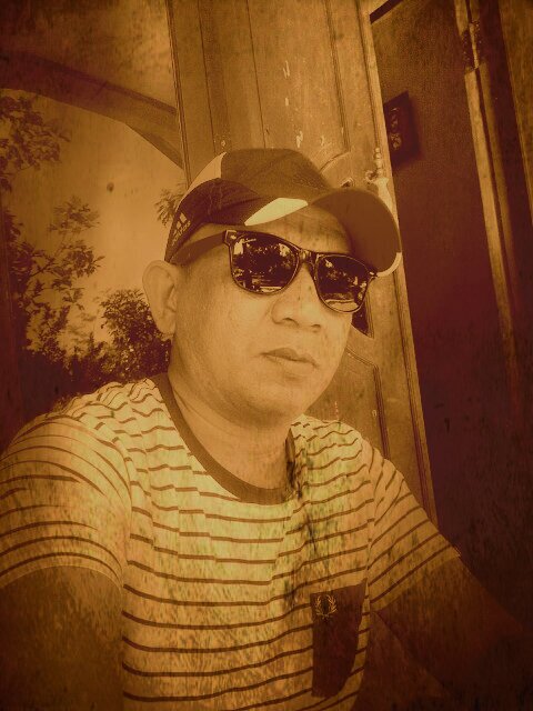 Royin6's profile picture. 