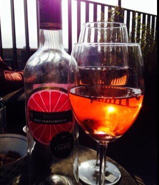 twitntwist's profile picture. 