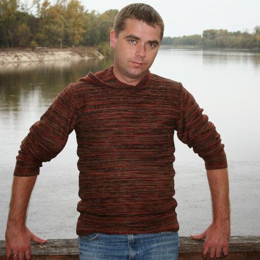 oll20021's profile picture. 