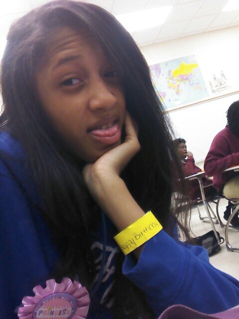Follow me && I'll Follow back ..... Heart stolen by the best @poor_excuse95 #11;11