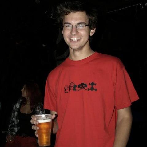 crishpeen's profile picture. Frontend freelancer