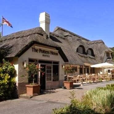 The Potters Heron is a beautiful 3* Hotel in Hampshire boasting a bar-restaurant, 3 function rooms, 4 meeting rooms and 53 bedrooms. Follow us to find out more.