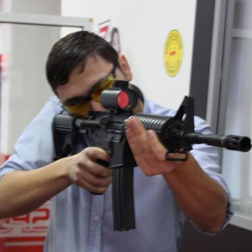ve ben doğdum tanrı şöyle dedi işte adamım bu...