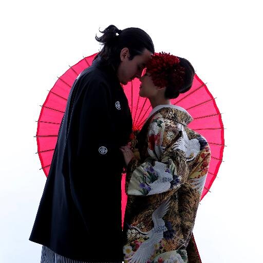 I’m a 2D animator, born on a Sunday somewhere in Mexico City and currently living in Japan. I like art, music, robots and ninjas.