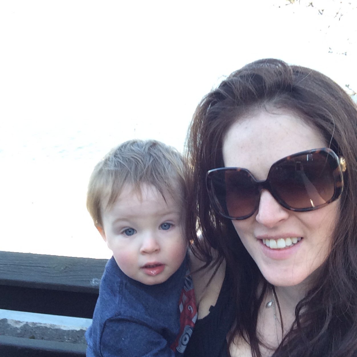 mummy, communicator, juggler of work & 3 smalls, comms, social value, community, travel, running, child dev & planet 💚