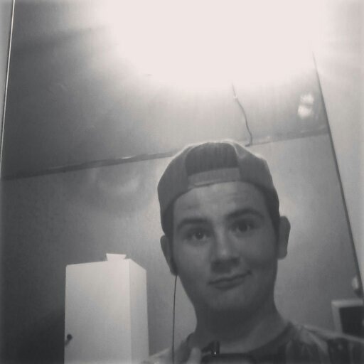 AntoineFievet1's profile picture. Insta : antoinefievet /snap: ant.fvt