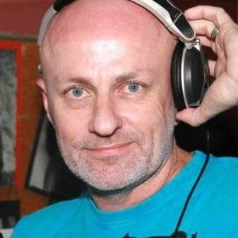 I am a Brisbane DJ, Podcaster & Remixer and sharing my love of uplifting dance music